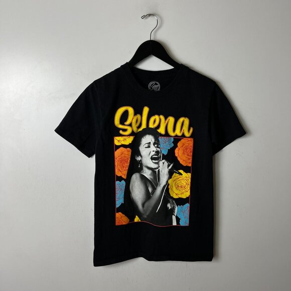 Selena Quintanilla Official Merchandise Black T-Shirt Womens Small Roses Graphic - Picture 11 of 16